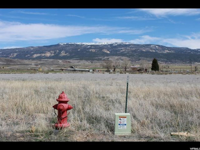 525 N 150 E #2, Loa, UT 84747 — photo 4