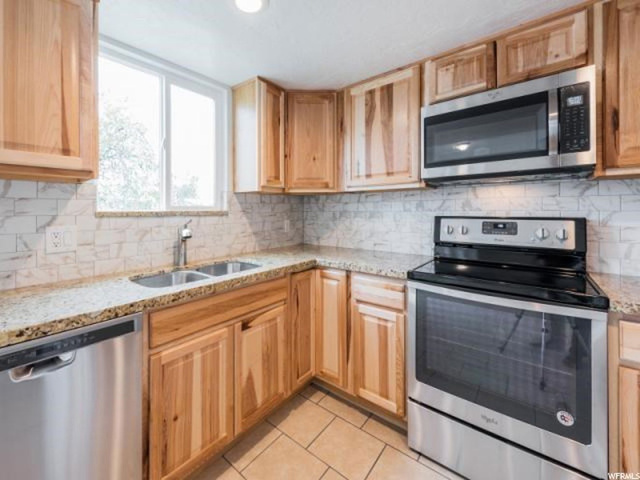 8254 S 535 E, Sandy, UT 84070 — photo 6