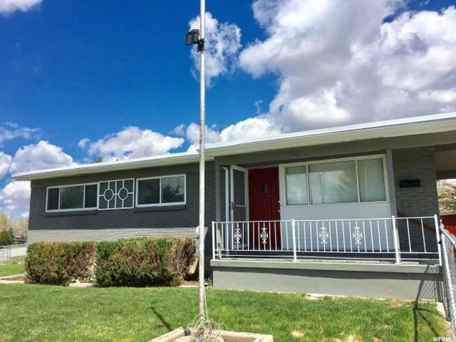 729 E Larkspur Dr, Sandy, UT 84094 — photo 2