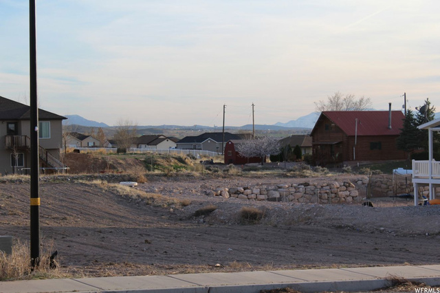 1912 E Cedar Berry Ln, Enoch, UT 84721 — photo 6