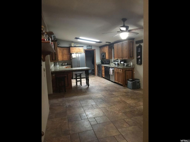 5711 N 9500 E, Lapoint, UT 84039 — photo 8