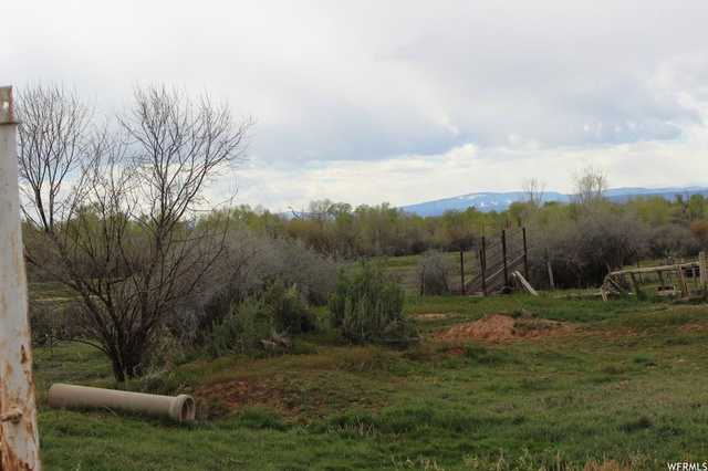 6141 N 8000 E, Lapoint, UT 84039 — photo 3