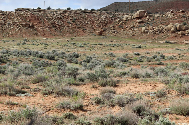 5467 N 9500 E, Lapoint, UT 84039 — photo 11