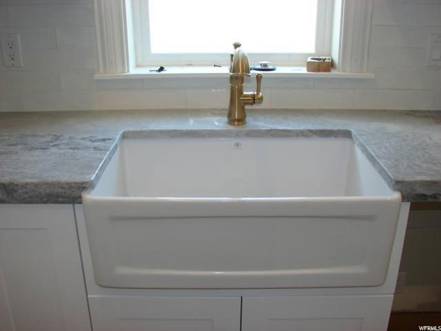 1992 E Hedgewood, Holladay, UT 84117 — photo 9