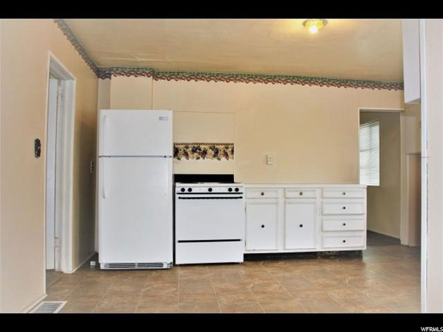 821 S 400 E, Price, UT 84501 — photo 5