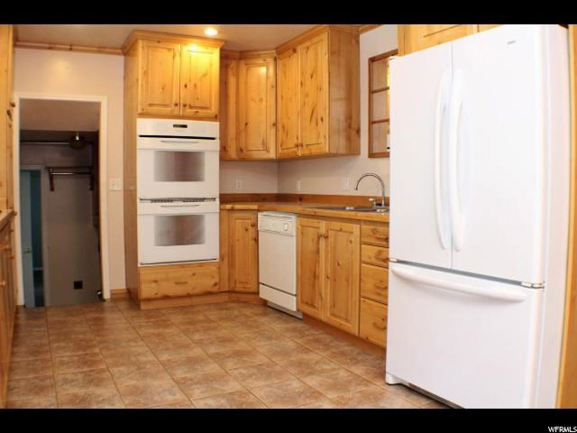 749 S 200 E, Roosevelt, UT 84066 — photo 12