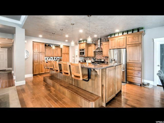 310 Maxine Cir, Bountiful, UT 84010 — photo 9