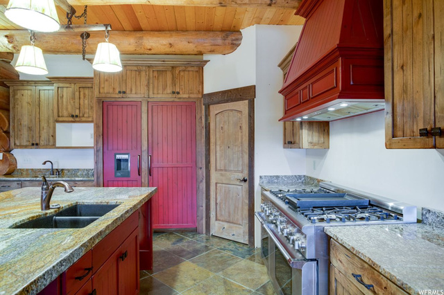 17015 S Summit Dr E, Heber City, UT 84032 — photo 4