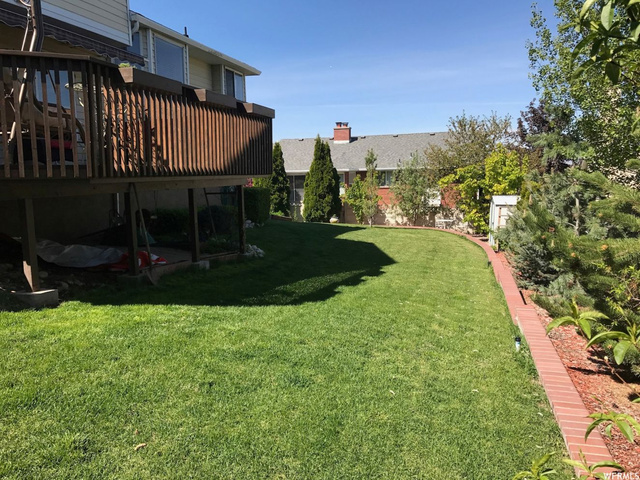 1239 E Lodgepole Dr, Sandy, UT 84094 — photo 11
