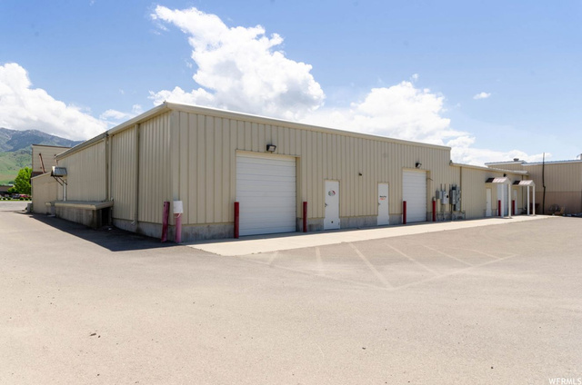 869 S Main, Smithfield, UT 84335 — photo 4