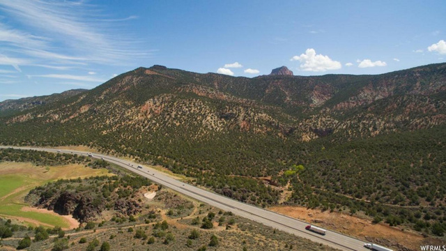 #386, New Harmony, UT 84757 — photo 4