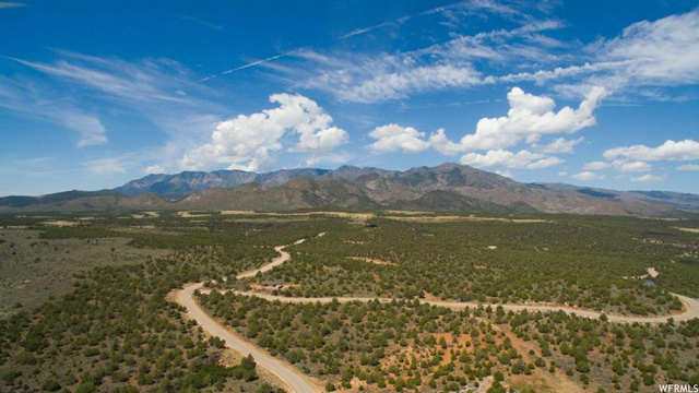 #386, New Harmony, UT 84757 — photo 7