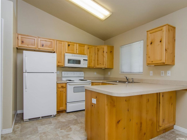 281 N Harrisville Rd E, Ogden, UT 84404 — photo 7