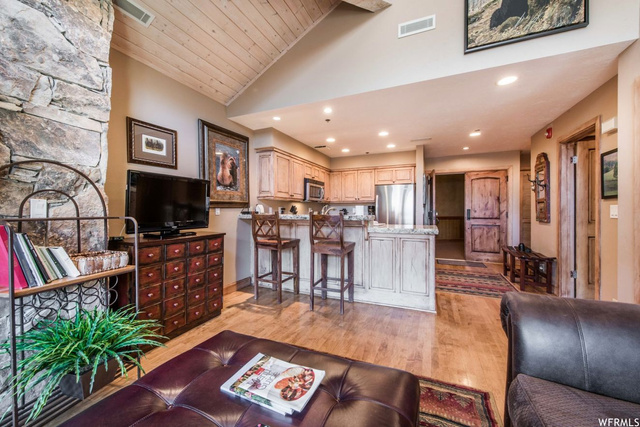 7620 E Royal St #404, Park City, UT 84060 — photo 5