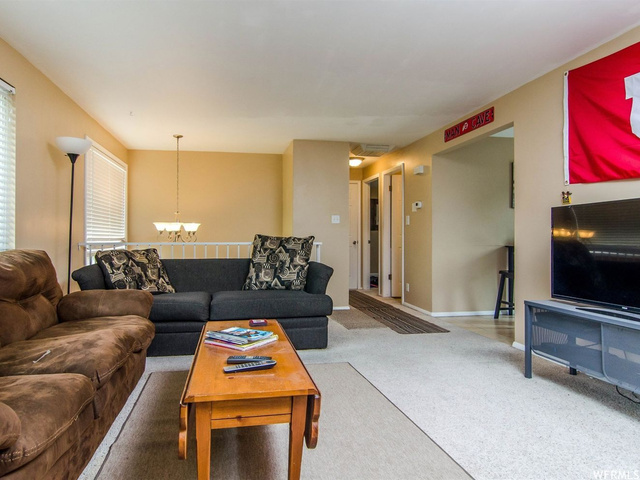 89 S Mill Rd E, Layton, UT 84041 — photo 6