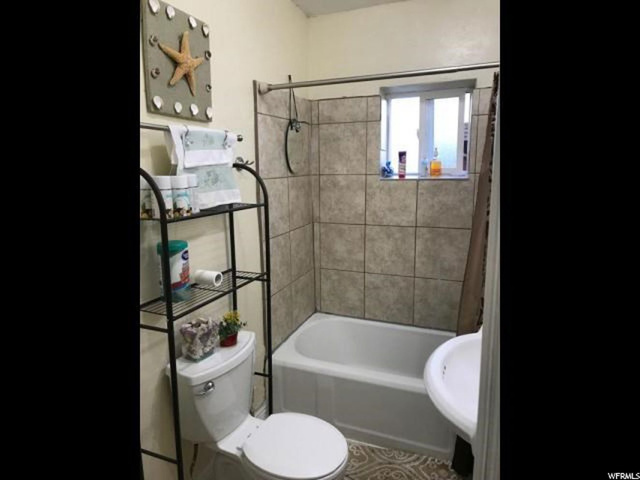 598 S 400 E, Springville, UT 84663 — photo 9