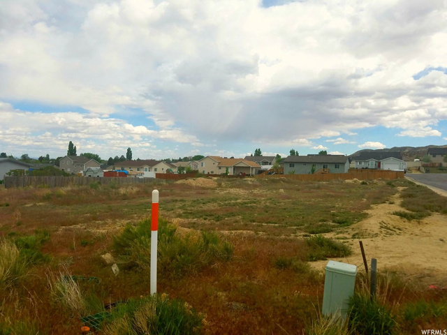 159 W 4000 S, Vernal, UT 84078 — photo 2