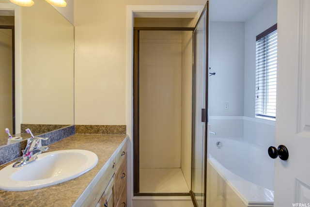 215 S 600 E, Mt Pleasant, UT 84647 — photo 9