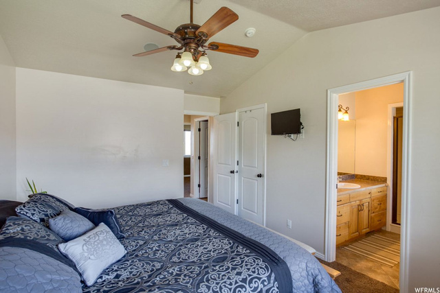 215 S 600 E, Mt Pleasant, UT 84647 — photo 8