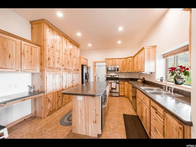 148 Sky Ln, Kamas, UT 84036 — photo 6