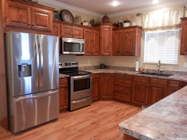 137 N 500 E, Richmond, UT 84333 — photo 9