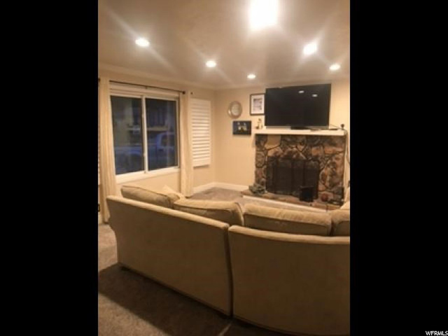 1060 E Fallbrook Way S, Sandy, UT 84094 — photo 3