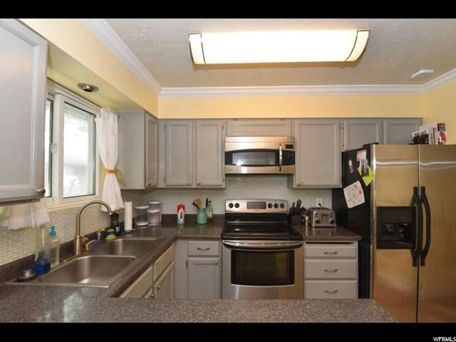1060 E Fallbrook Way S, Sandy, UT 84094 — photo 6