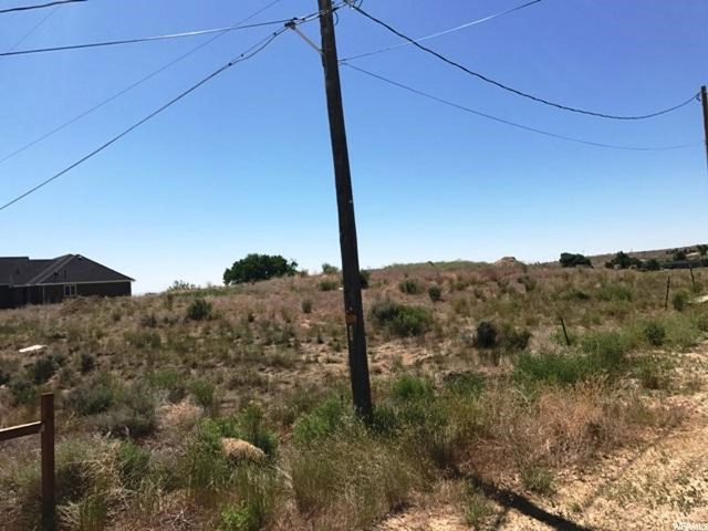 80 E 4500 S, Vernal, UT 84078 — photo 2