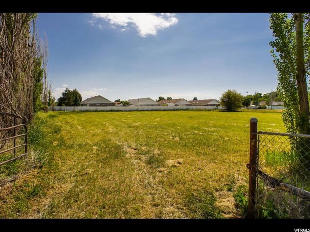 887 W 1800 N, Clinton, UT 84015 — photo 8