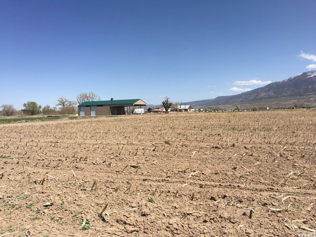 120 120 E River Ln E, Elsinore, UT 84724 — photo 2