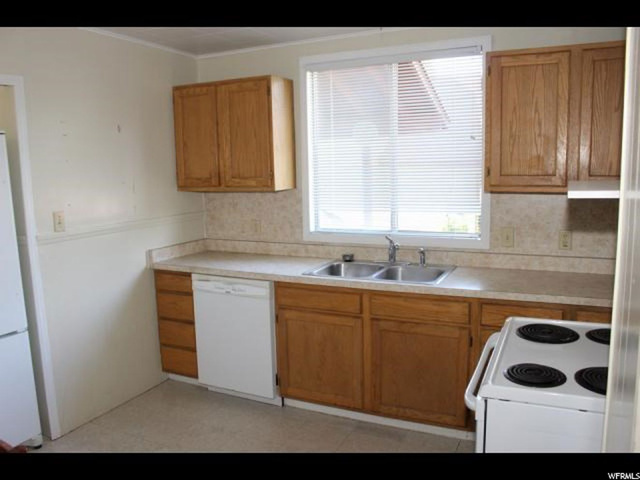 304 N 100 E, Price, UT 84501 — photo 10
