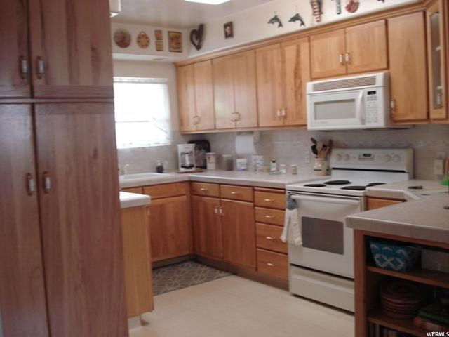 444 E 200 N, Price, UT 84501 — photo 7