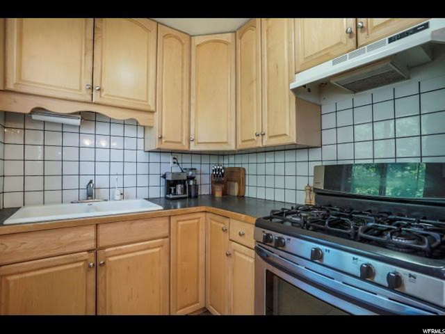 2133 Pierce Ave, Ogden, UT 84401 — photo 6