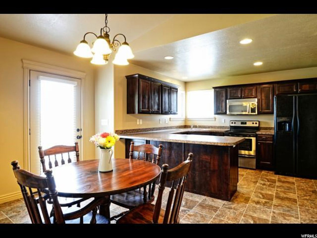 5671 S 4525 W, Hooper, UT 84315 — photo 7