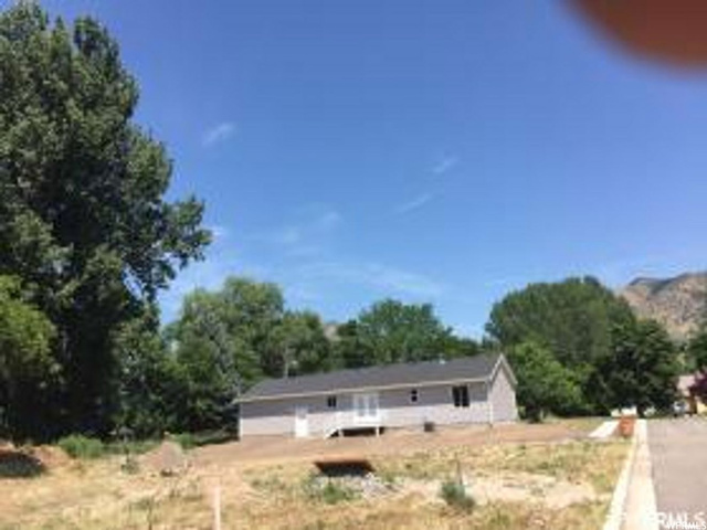 811 E 230 N #2, Logan, UT 84321 — photo 9