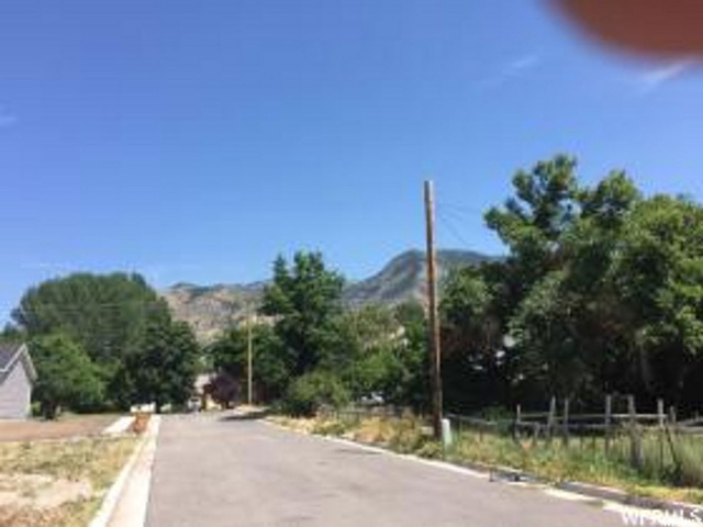 811 E 230 N #2, Logan, UT 84321 — photo 8