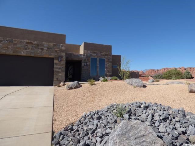 563 Ridgecrest Cir E, Ivins, UT 84738 — photo 2