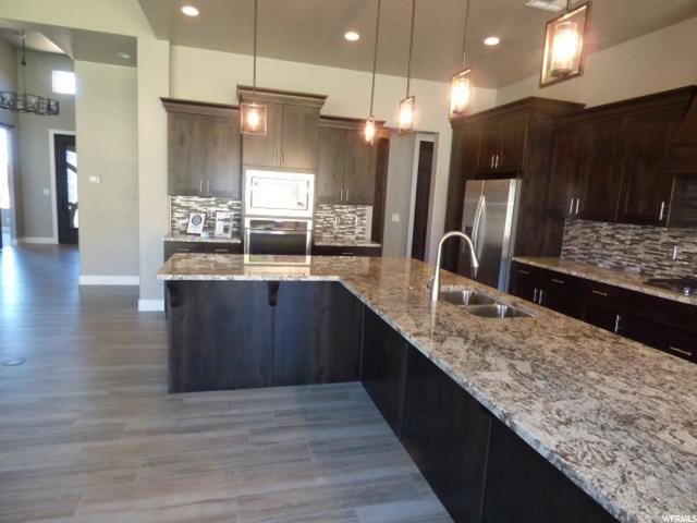 563 Ridgecrest Cir E, Ivins, UT 84738 — photo 12