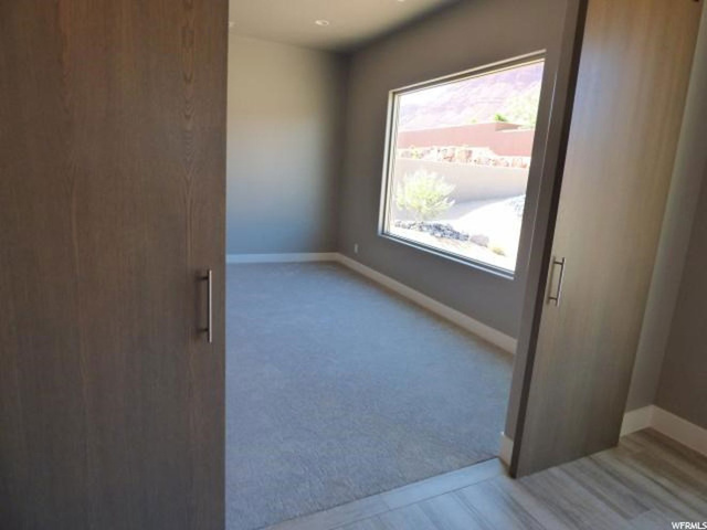 563 Ridgecrest Cir E, Ivins, UT 84738 — photo 11