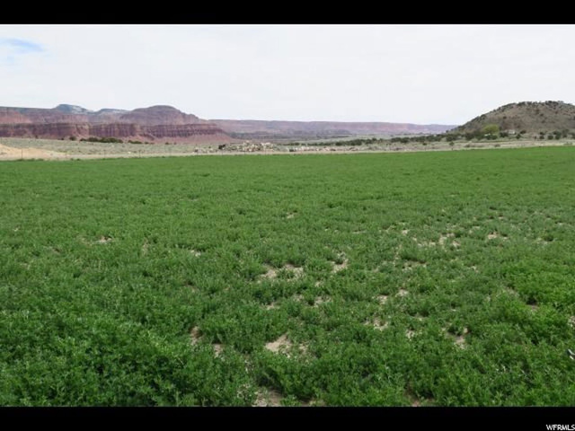 60 N 100 St E, Teasdale, UT 84773 — photo 3