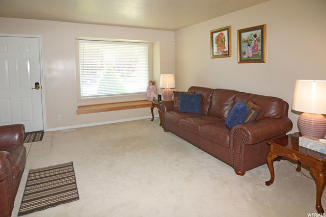 5553 S 3450 W, Roy, UT 84067 — photo 6