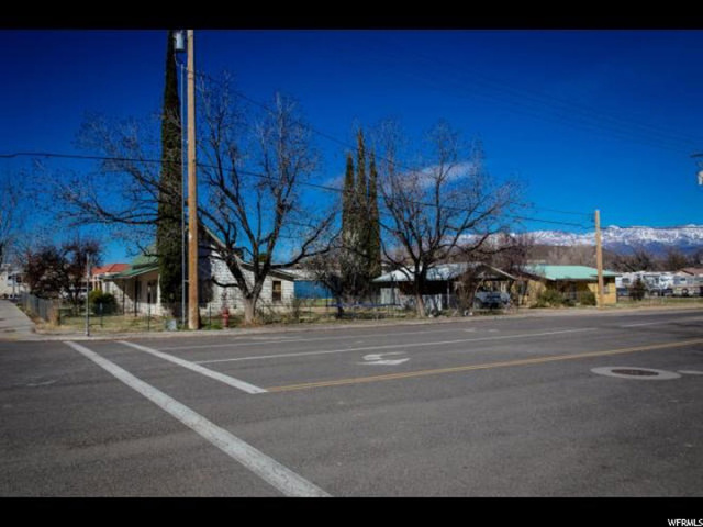 83 E State St, Hurricane, UT 84737 — photo 3