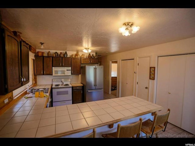 580 S Mountain View Ln, Brookside, UT 84782 — photo 4