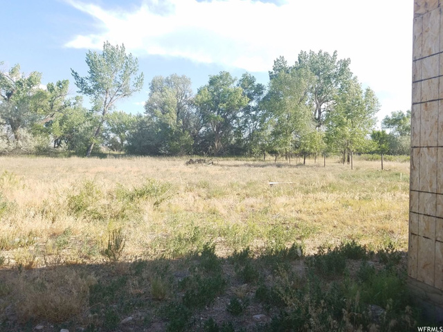 10375 E Eighth St, Randlett, UT 84063 — photo 10