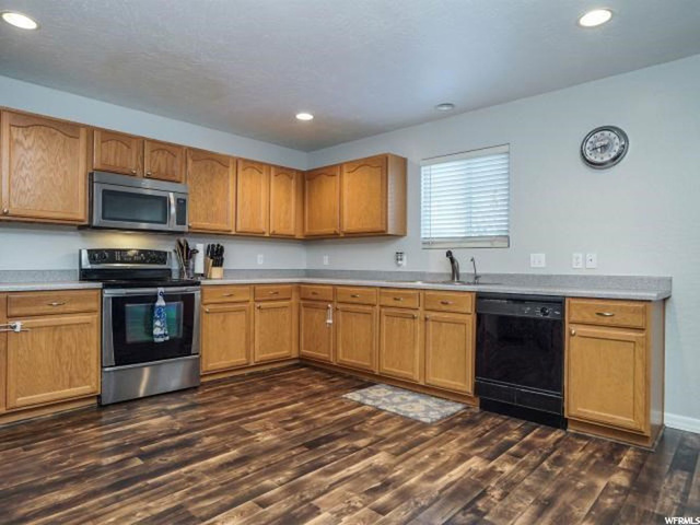 759 E 2000 S, Clearfield, UT 84015 — photo 8