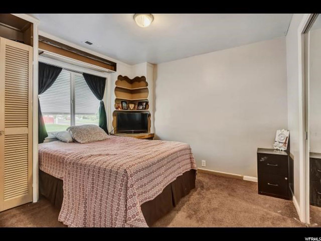 291 E Center St, Clearfield, UT 84015 — photo 6