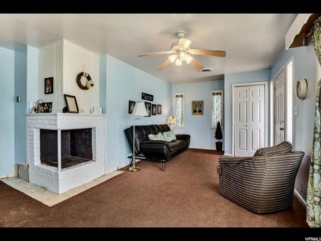 291 E Center St, Clearfield, UT 84015 — photo 4
