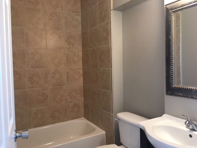 180 S 100 E, Vernal, UT 84078 — photo 5
