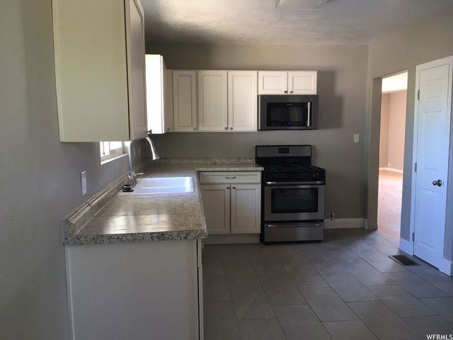 180 S 100 E, Vernal, UT 84078 — photo 7