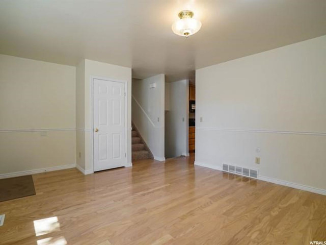 964 N 1175 W, Clinton, UT 84015 — photo 3